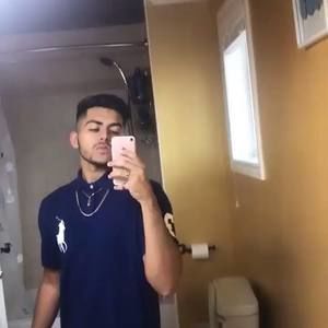 Meet your Posher, Azeem